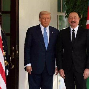 aliyev ve trump uclu gorusme oncesi bir araya geldi hEvmHbE2