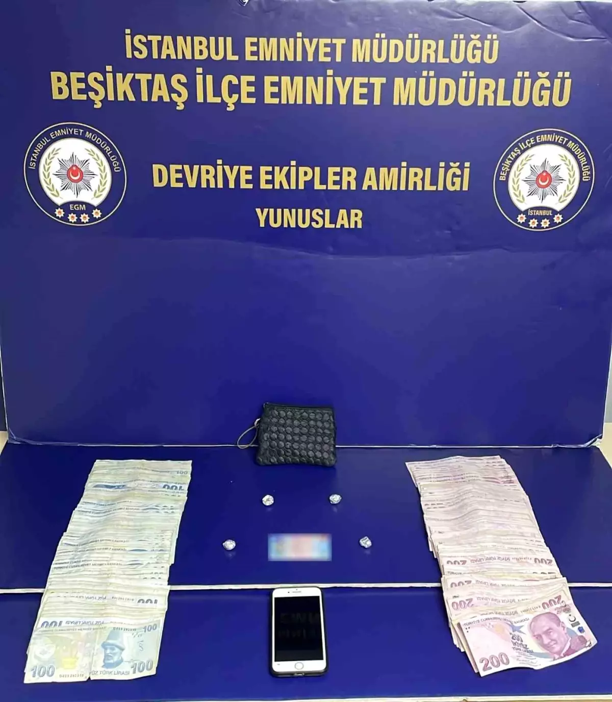 besiktasta motosikletten uyusturucu cikti DPAKGR3h