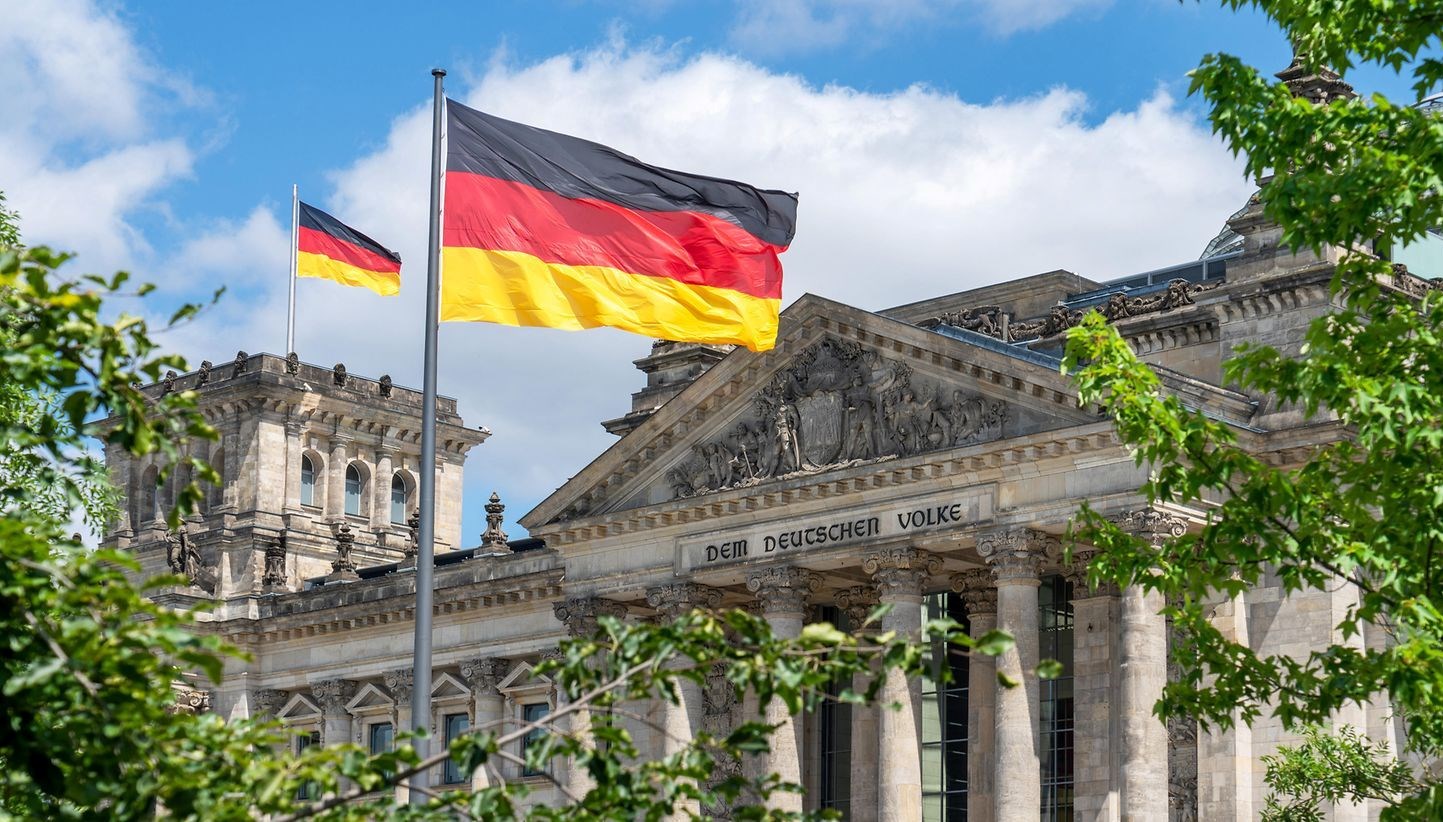 almanya genc ukraynali erkeklerin abye girisini sinirlamayi onerdi ulkelerini savunmali WnGUW15u.jpg