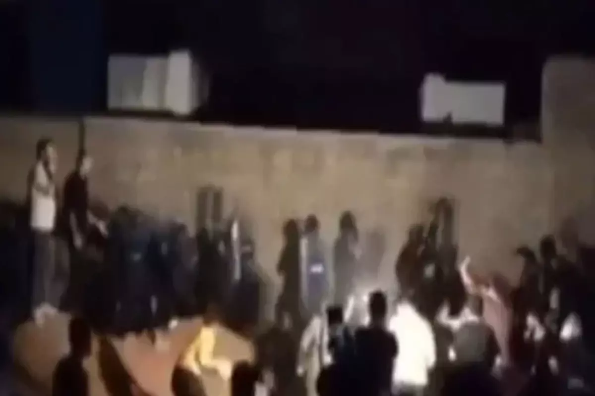 suriyenin halep kentinde pkkypg ile suriye guvenlik gucleri arasinda catisma cikti XmlH5qXV