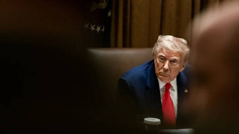 trump hamas silah birakmazsa onlari biz silahsizlandiracagiz g3Pz3KZ9.jpg