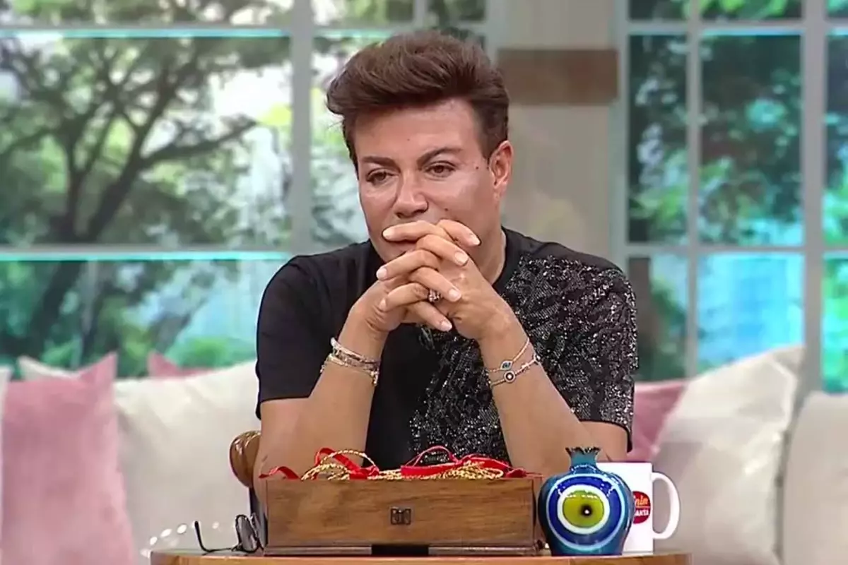 fatih urekin saglik durumunda yeni gelisme gozlerini acip kapatti yMGCCDVX.jpg