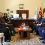 chpden-dem-partiye-ara-secim-ziyareti-numan-kurtulmusa-cagri-baskin-secim-sorusuna-yanit-mPMFpcfq