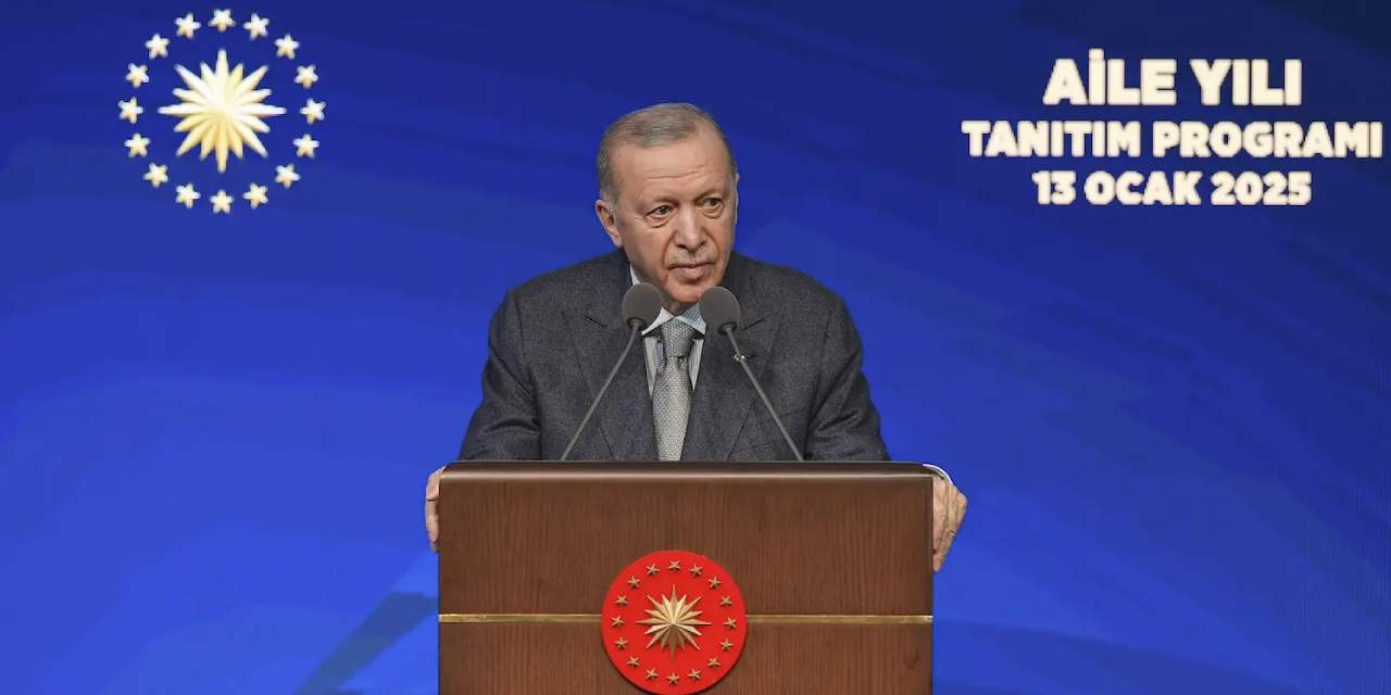 Aile Destek Programı Resmi Gazete’de! Yeni Genelge ile 10 Yıllık Plan Açıklandı