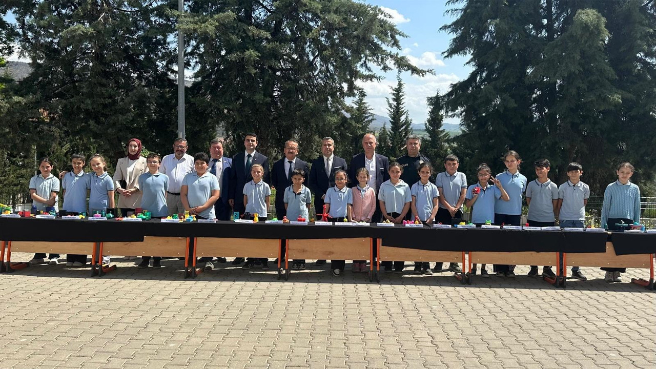 osmanelide-3d-tasarim-sergisi-acildi-5FZk93l7