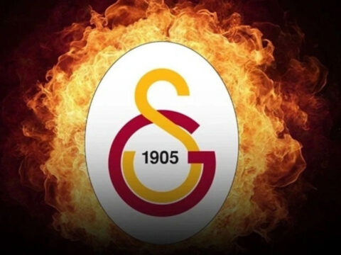 Galatasaray surpriz transferi resmen acikladi imzayi atti formayi giydi NCy8avLn